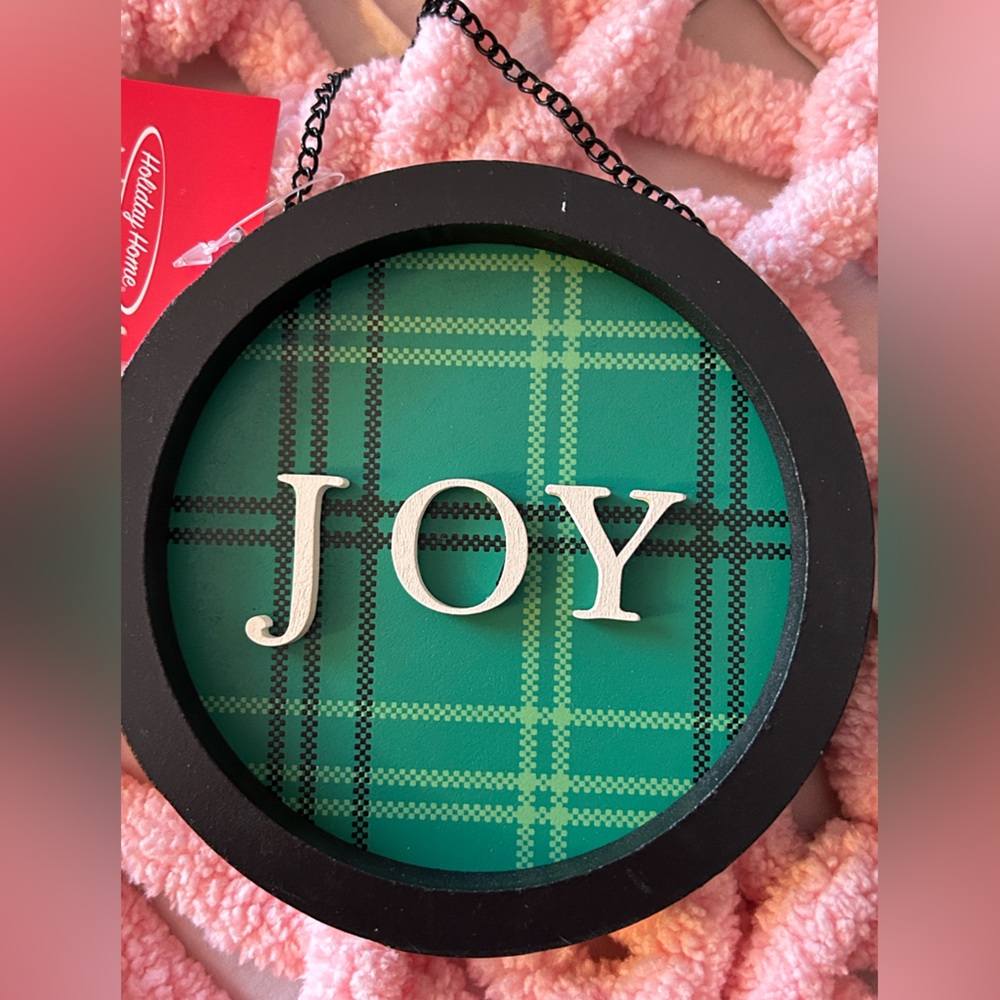 NWT JOY HANGING HOLIDAY DECORATION